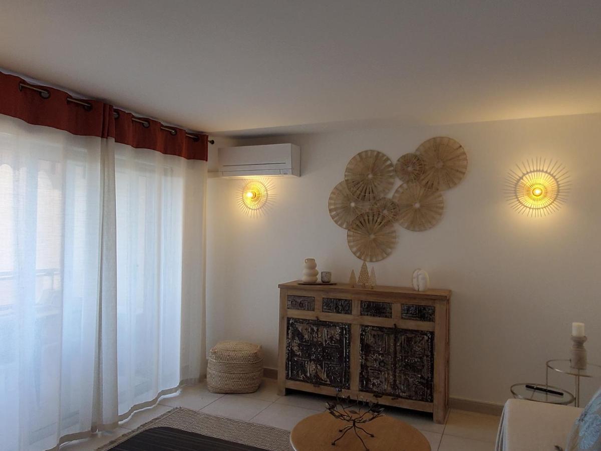 Frejus Plage Le Capitole T2 35M2 Climatise Balcon Exteriör bild